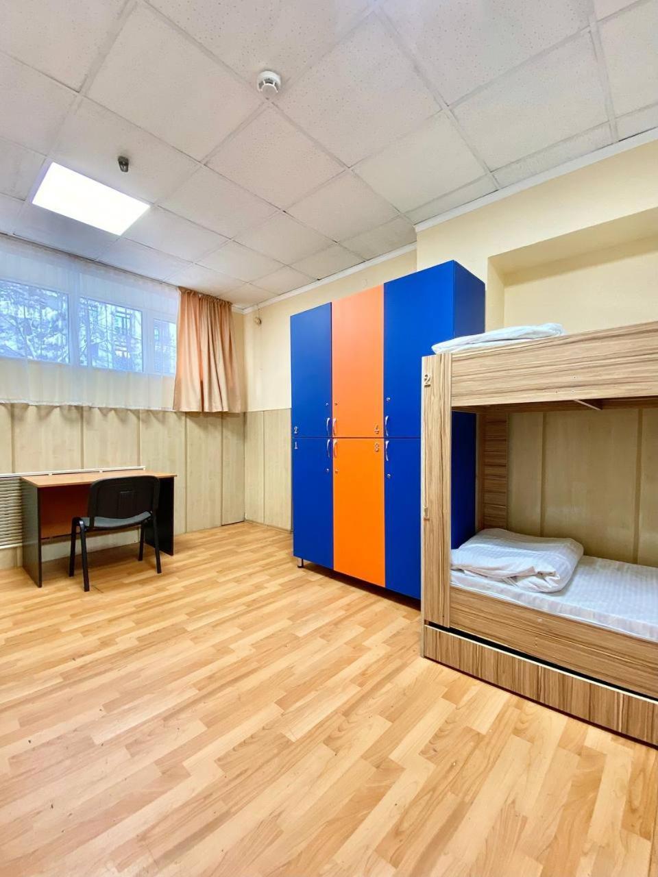 Alma-Ata Hostel 外观 照片