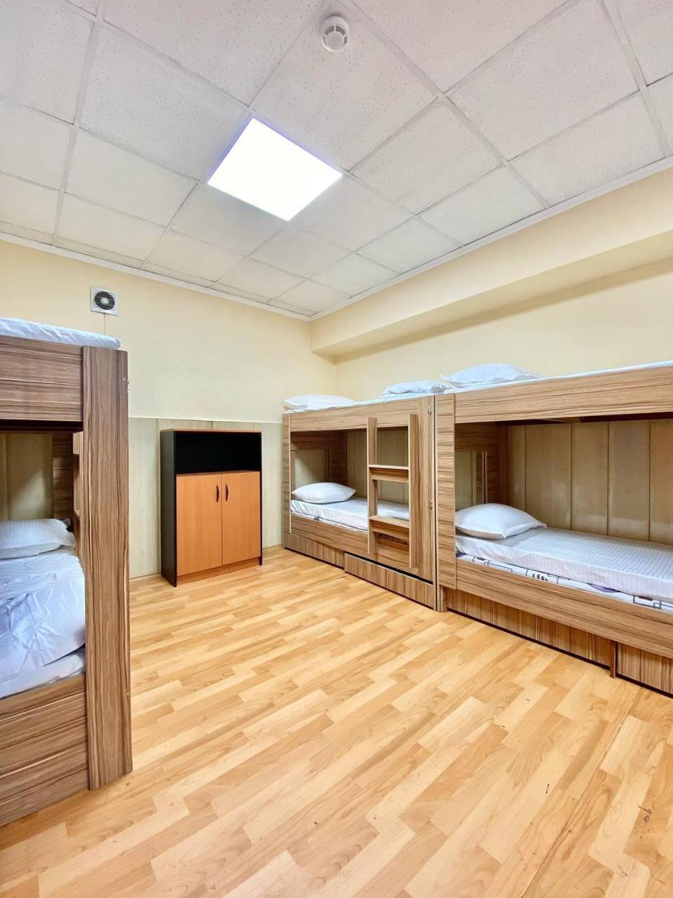 Alma-Ata Hostel 外观 照片