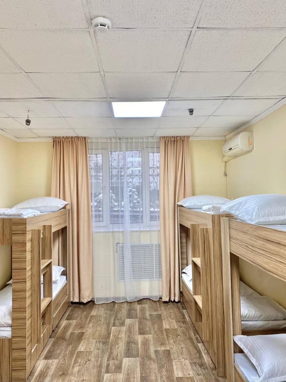 Alma-Ata Hostel 外观 照片