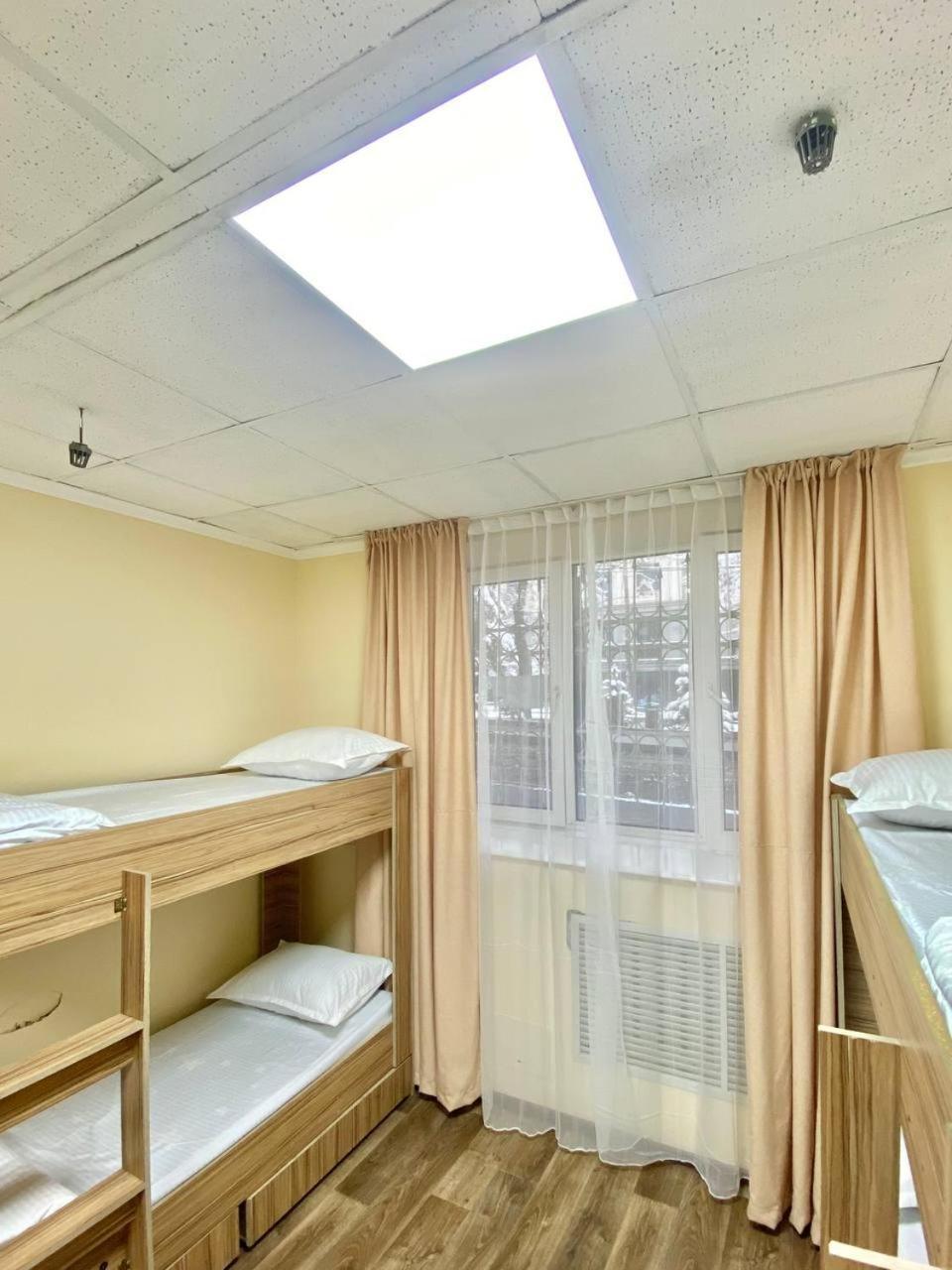 Alma-Ata Hostel 外观 照片