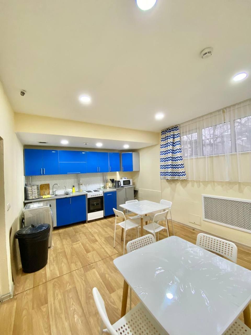 Alma-Ata Hostel 外观 照片